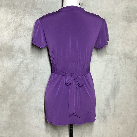 🌸 PURPLE SHIRT TOP RUFFLE V NECK PETITE TEEN SMALL DARLING RIBBON FORVER 21 - Picture 4 of 6